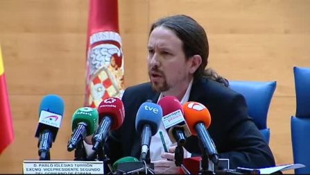 Vídeo del escrache a Pablo Iglesias durante un acto en la Complutense