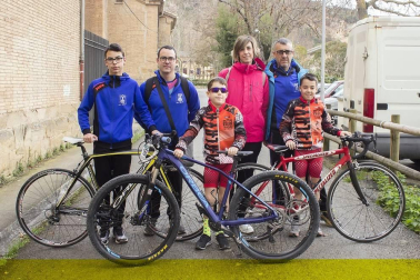 La ciudad del Ega dio la bienvenida al mes de marzo celebrando el IV Duatlón de Estella-Lizarra, en categorías JDN y categoría absoluta. A la prueba, que se celebró el domingo día 1 en el Café-Teatro Gavia Los Llanos, acudieron deportistas de todas las edades