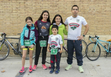 La ciudad del Ega dio la bienvenida al mes de marzo celebrando el IV Duatlón de Estella-Lizarra, en categorías JDN y categoría absoluta. A la prueba, que se celebró el domingo día 1 en el Café-Teatro Gavia Los Llanos, acudieron deportistas de todas las edades