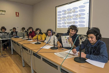 Alumnado del IESO del Camino de Viana durante una jornada lectiva.