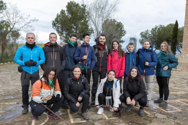 Alrededor de 90 kilómetros, divididos en cuatro o tres etapas, es la distancia que recorren miles de riberos hasta el Castillo de Javier