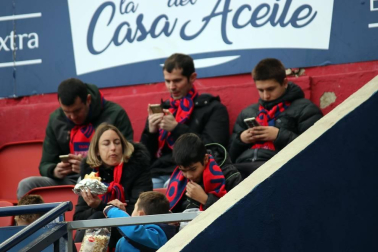 Galería de fotos del partido Osasuna-Espanyol Madrid disputado en El Sadar y correspondiente a la jornada 27 de LaLiga Santander.