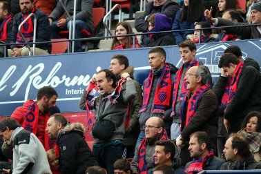 Galería de fotos del partido Osasuna-Espanyol Madrid disputado en El Sadar y correspondiente a la jornada 27 de LaLiga Santander.