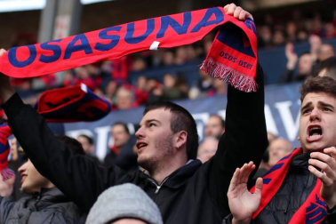 Galería de fotos del partido Osasuna-Espanyol Madrid disputado en El Sadar y correspondiente a la jornada 27 de LaLiga Santander.