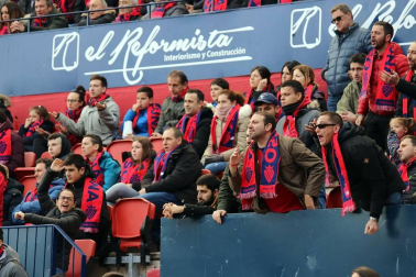 Galería de fotos del partido Osasuna-Espanyol Madrid disputado en El Sadar y correspondiente a la jornada 27 de LaLiga Santander.
