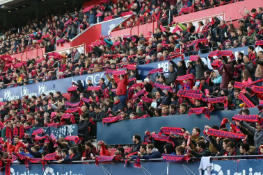 Galería de fotos del partido Osasuna-Espanyol Madrid disputado en El Sadar y correspondiente a la jornada 27 de LaLiga Santander.