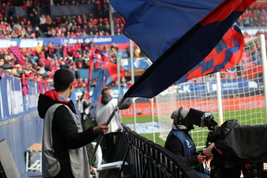 Galería de fotos del partido Osasuna-Espanyol Madrid disputado en El Sadar y correspondiente a la jornada 27 de LaLiga Santander.