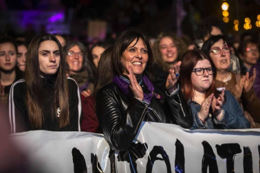 Miles de personas secundaron las movilizaciones en Pamplona participando en una marcha que partía de Antoniutti y acababa en la Plaza del Castillo.