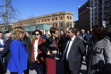 El delegado de la AVT en Navarra, Vicente Pigueiras, ha sido el único representante de las víctimas del terrorismo en el homenaje que esta mañana han organizado el Gobierno y el Parlamento de Navarra.