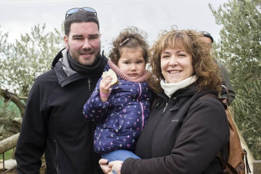 Charlas medioambientales, exhibición de vuelo de aves rapaces, exhibiciones de perros pastores, conciertos, pintacaras... El pasado domingo 8 de marzo no faltó nada en la Granja Escuela Basabere de Lezáun durante la celebración de sus Jornadas Benéficas 2020, organizadas por la Asociación Veterinaria Basati.