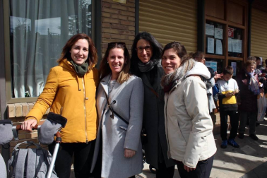 Bajo el lema 'Soy la generación Igualdad: ¡Por los derechos de las Mujeres!' se celebró el pasado domingo la concentración para celebrar, un año más, el Día de la Mujer en Sangüesa. La cita fue en el Prau, el Ayuntamiento, a las doce y media del mediodía.