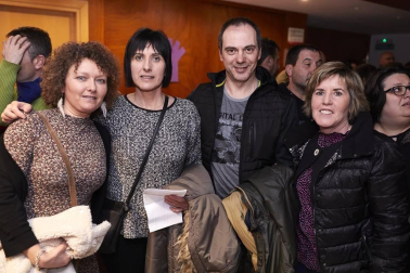 La mítica banda navarra volvió al escenario el pasado sábado 7 de marzo en el marco de la IV Edición del Festival Nosotras-Gu emakumeok, que conmemoraba el Día Internacional de la Mujer. La Casa de Cultura de Burlada acogió el evento, que los más fanáticos de la formación no quisieron perderse.