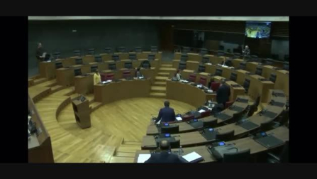 VÍDEO | La Mesa y Junta de Portavoces se reúne en el salón de plenos del Parlamento
