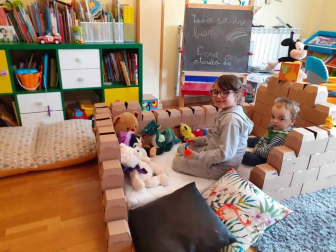 Imágenes enviadas por los lectores donde muestran cómo pasan el aislamiento en casa por el coronavirus.