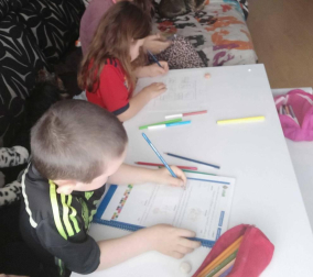 Imágenes enviadas por los lectores donde muestran cómo pasan el aislamiento en casa por el coronavirus.