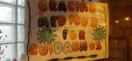 Imágenes enviadas por los lectores donde muestran cómo pasan el aislamiento en casa por el coronavirus.