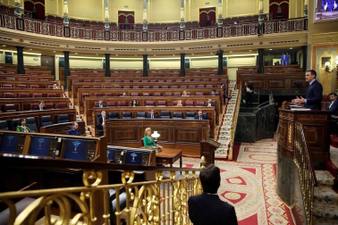 Sánchez anuncia una comisión que revisará el sistema de salud