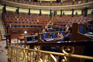 Sánchez anuncia una comisión que revisará el sistema de salud