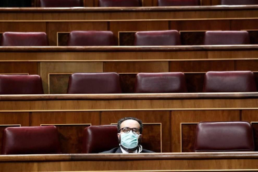 Sánchez anuncia una comisión que revisará el sistema de salud
