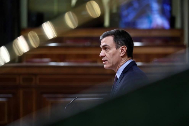 Sánchez anuncia una comisión que revisará el sistema de salud