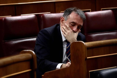 Sánchez anuncia una comisión que revisará el sistema de salud