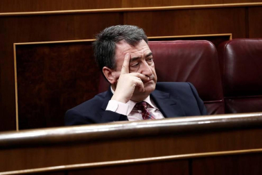 Sánchez anuncia una comisión que revisará el sistema de salud