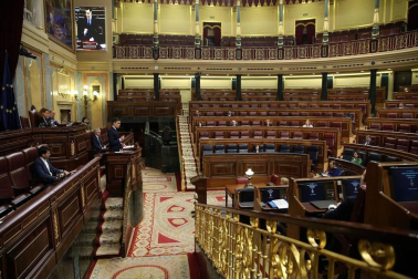 Sánchez anuncia una comisión que revisará el sistema de salud