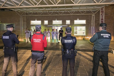 Esta pandemia provocada por el Covid-19 nos ha dejado imágenes únicas de nuestras ciudades y pueblos. Momentos que han captado nuestros fotoperiodistas y que resumen el impacto que esta enfermedad está provocando en Navarra