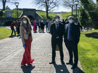 Esta pandemia provocada por el Covid-19 nos ha dejado imágenes únicas de nuestras ciudades y pueblos. Momentos que han captado nuestros fotoperiodistas y que resumen el impacto que esta enfermedad está provocando en Navarra