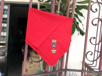 El pañuelo de San Fermín este sábado en todas las ventanas de Navarra. Esa es la idea con la que la capilla de San Fermín hace un llamamiento con motivo del cuarto peldaño de la escalera, este 4 de abril,