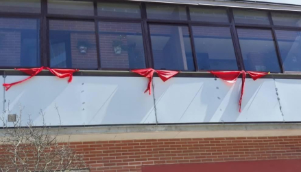 El pañuelo de San Fermín este sábado en todas las ventanas de Navarra. Esa es la idea con la que la capilla de San Fermín hace un llamamiento con motivo del cuarto peldaño de la escalera, este 4 de abril,