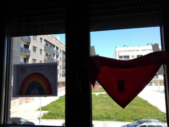 El pañuelo de San Fermín este sábado en todas las ventanas de Navarra. Esa es la idea con la que la capilla de San Fermín hace un llamamiento con motivo del cuarto peldaño de la escalera, este 4 de abril,