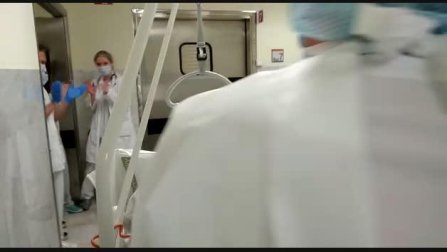 Vídeo | Primer paciente en salir de la UCI del hospital de Estella