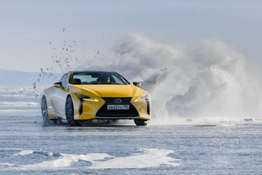 Fotos de Lexus en Siberia