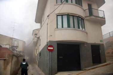 Las llamas afectaron a una casa que se utiliza como segunda residencia y cuyos dueños, de Pamplona, no se encontraban en el interior en el momento del suceso.