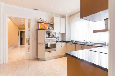 Unifamilliar en Gorráiz a la venta en un entorno privilegiado con vistas al golf