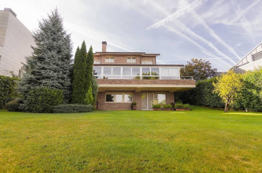 Unifamilliar en Gorráiz a la venta en un entorno privilegiado con vistas al golf