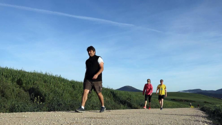 Imágenes de la jornada del 2 de mayo, en la que los navarros pueden salir a la calle a pasear y hacer deporte entre las 6 y las 10 de la mañana, y las 20 y las 23 de la noche.