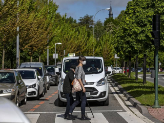 Imágenes de la jornada del 2 de mayo, en la que los navarros pueden salir a la calle a pasear y hacer deporte entre las 6 y las 10 de la mañana, y las 20 y las 23 de la noche.
