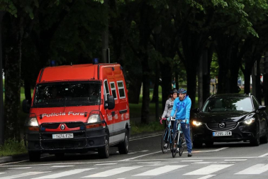 Imágenes de la jornada del 2 de mayo, en la que los navarros pueden salir a la calle a pasear y hacer deporte entre las 6 y las 10 de la mañana, y las 20 y las 23 de la noche.