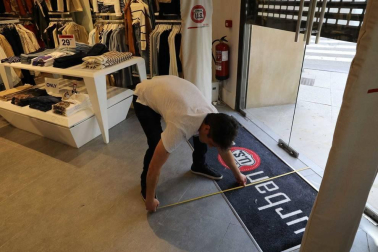 Apertura de comercios en Pamplona en la fase 0 de la desescalada.