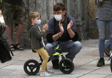 El libro de condolencias virtual expuesto en la página web del Ayuntamiento de la ciudad ha recogido cerca de 12.000 mensajes