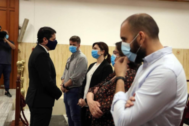 El libro de condolencias virtual expuesto en la página web del Ayuntamiento de la ciudad ha recogido cerca de 12.000 mensajes