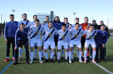 Fotografías de Cantolagua y River Ega, que serán equipos de Tercera, y Beti Casedano, Lagun Artea, Azkoyen y Muskaria, de Autonómica