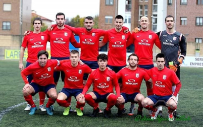 Fotografías de Cantolagua y River Ega, que serán equipos de Tercera, y Beti Casedano, Lagun Artea, Azkoyen y Muskaria, de Autonómica