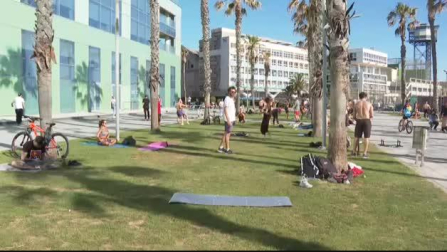 Vídeo del colapso de deportistas en La Barceloneta