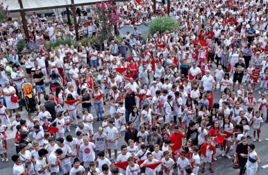 Fotos del cohete de fiestas de Noáin