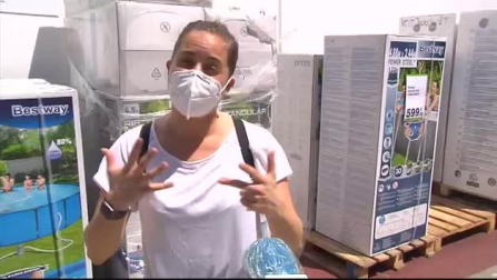 Vídeo | Se disparan las ventas de piscinas hinchables