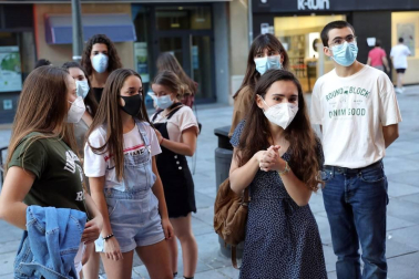 El primer día de obligatoriedad de su uso coincidió con una jornada veraniega de 30 grados
