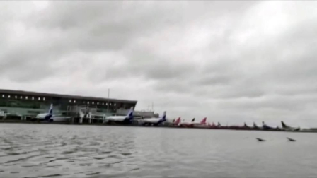 Destrucción y casi un centenar de víctimas mortales tras el paso del ciclón por la zona.